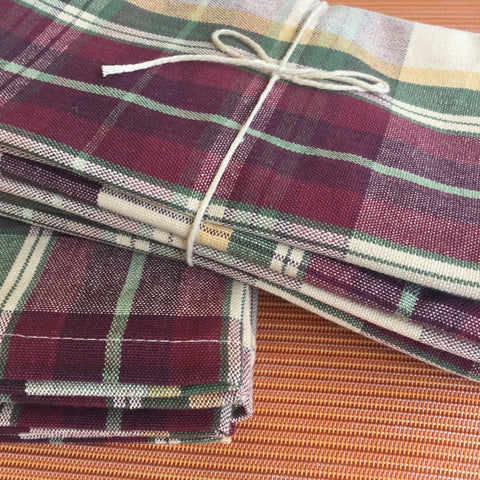 Zebuu Plaid Dinner Napkins Black Cherry