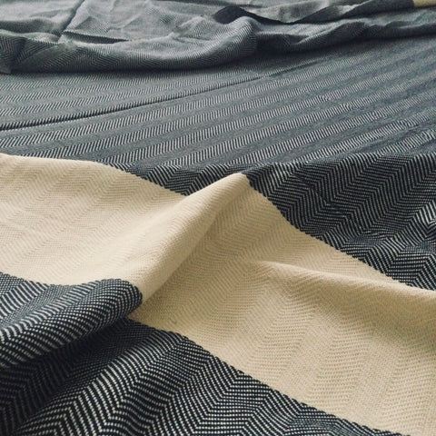 Cotton Herringbone Blanket Noir