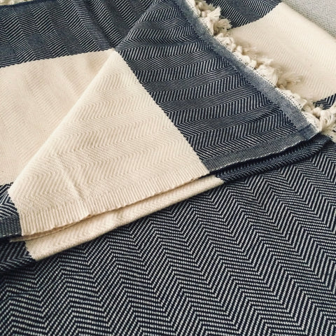 Cotton Herringbone Blanket Noir